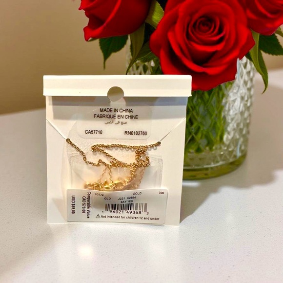 Gold 'Love' Necklace - Picture 4 of 4